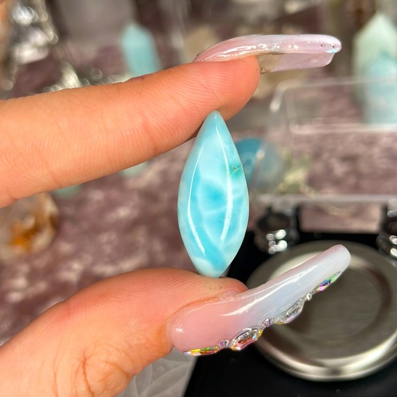 Accessories - Larimar cabochon 20 carats from Dominican Republic